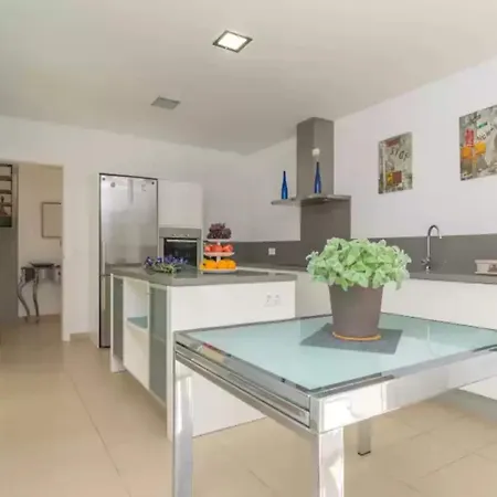 Carritx 4 With Private Pool فيلة *